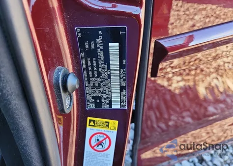 2018 Toyota Highlander Se z USA, uszkodzony, nr VIN 5TDJZRFH6JS864268